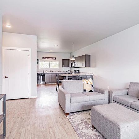 Bringham'S Mill Apartments Perfect For Groups Full Kitchen Gym And Free Parking 雷克斯堡 外观 照片