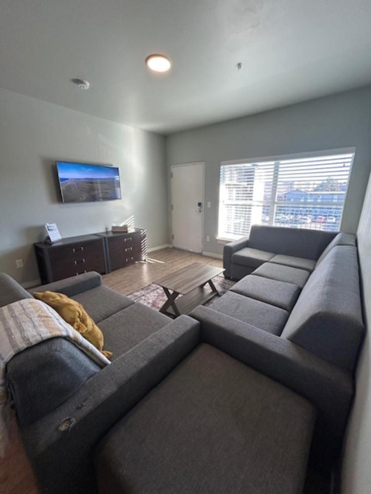 Bringham'S Mill Apartments Perfect For Groups Full Kitchen Gym And Free Parking 雷克斯堡 外观 照片